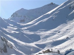 雪朗峰